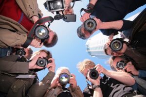 Как зарабатывать на фотографиях или рисунках в фотобанках